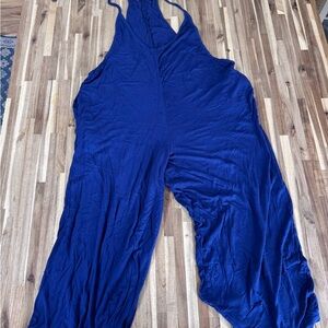 Elegant Blue Women's Jumpsuit With Pockets